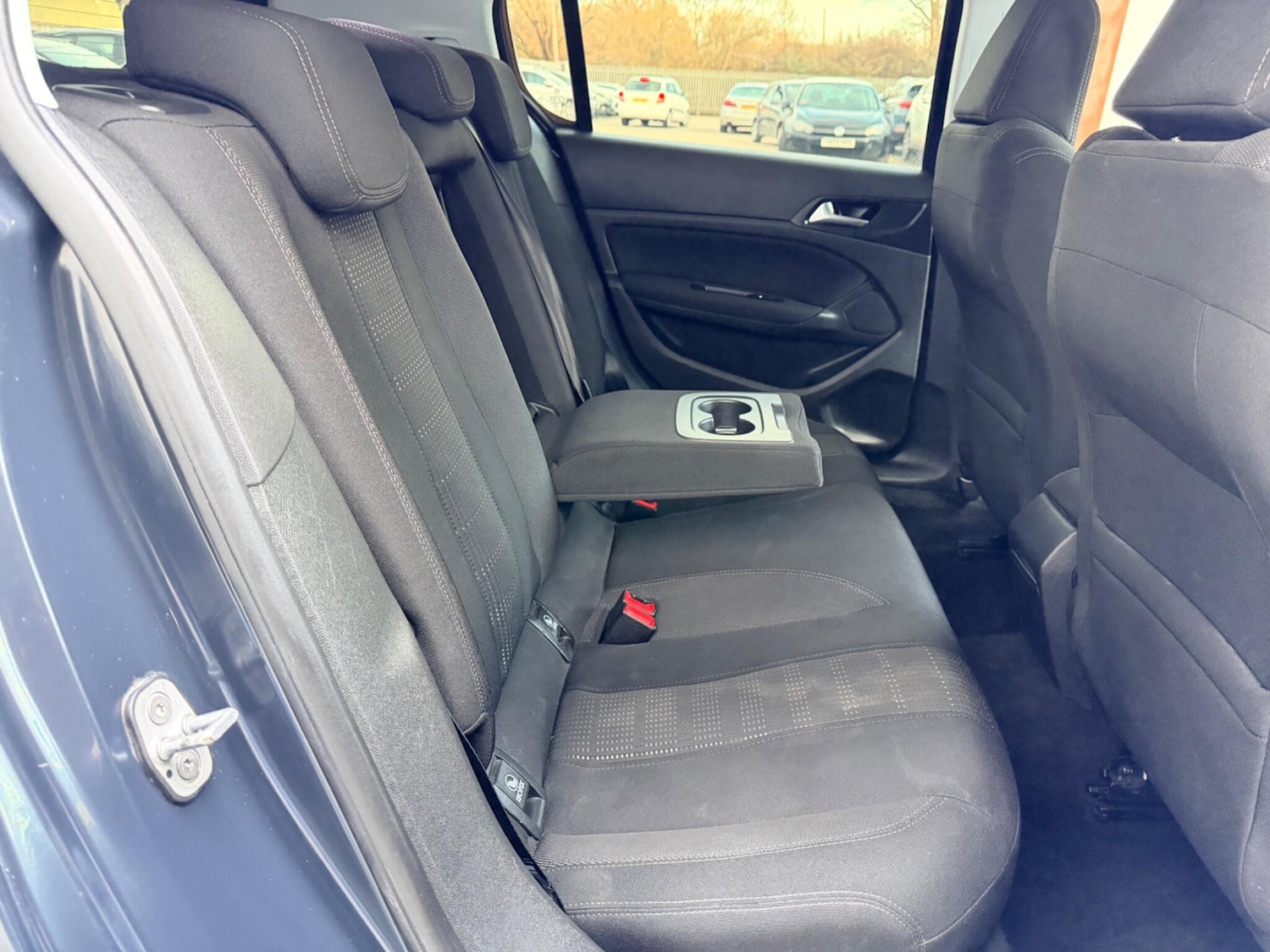 Used Peugeot 308 2016 for sale - 77330765: Photo 18