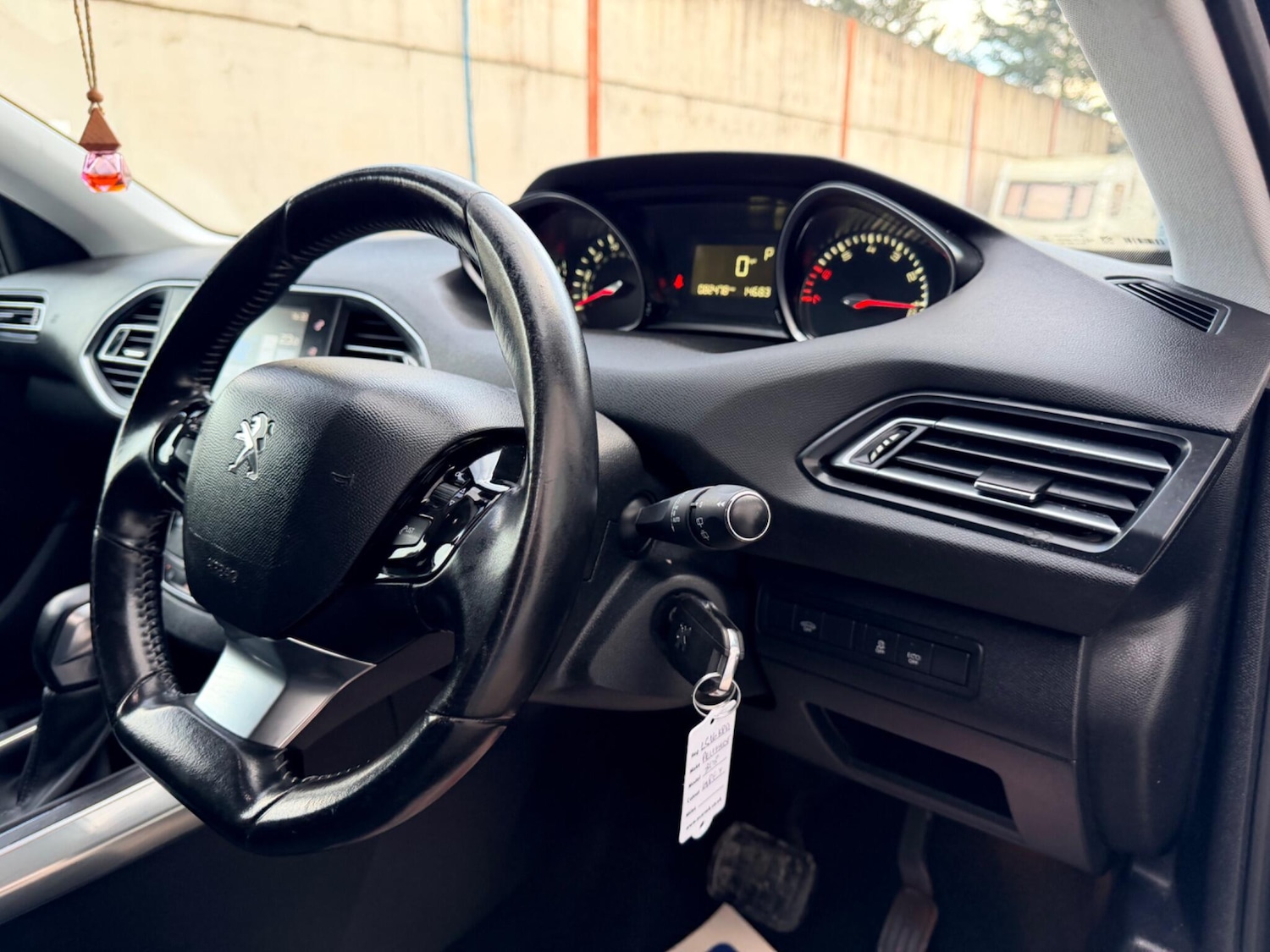 Used Peugeot 308 2016 for sale - 77330765: Photo 22