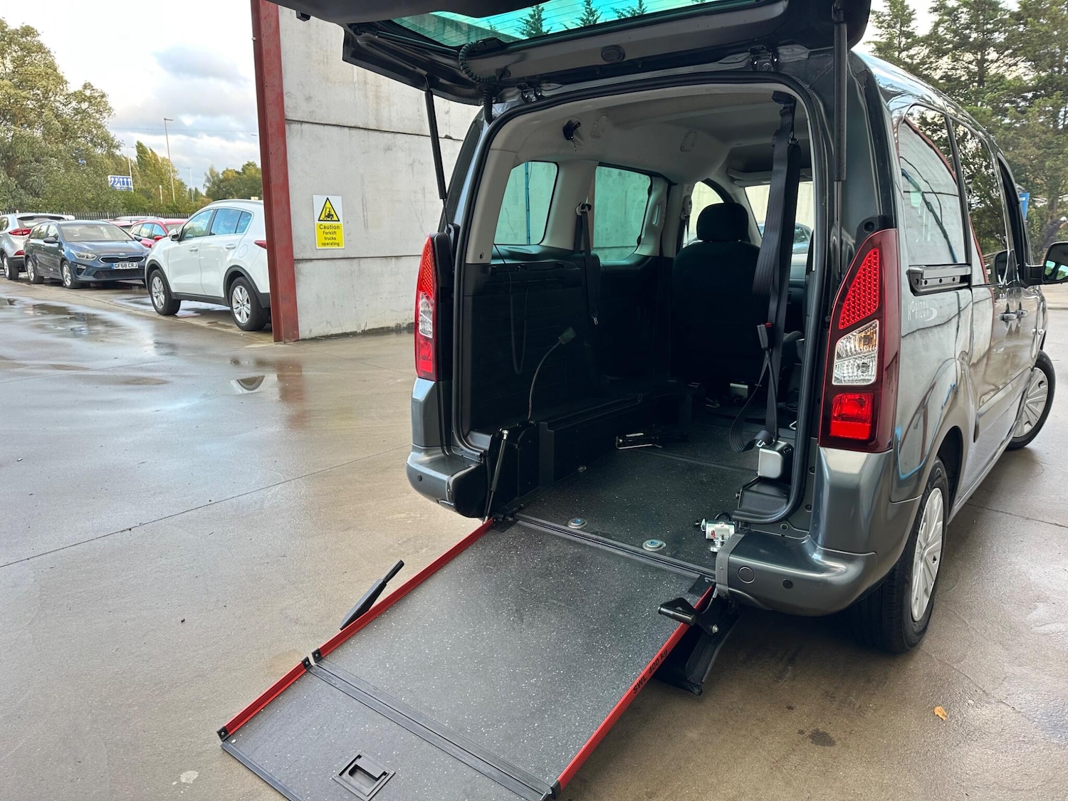 Vehicle 21