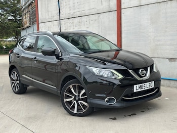 Used Nissan Qashqai 2015 for sale - 75387400: Photo