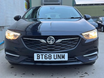 Used Vauxhall Insignia 2019 for sale - 76607016: Photo