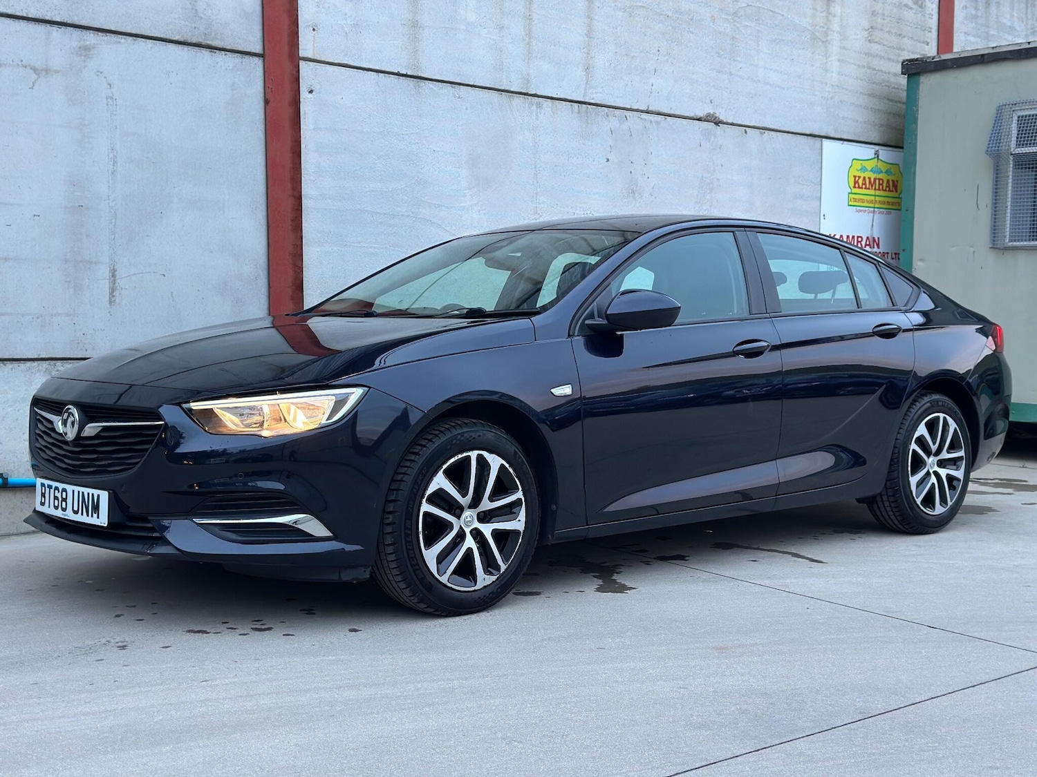Used Vauxhall Insignia 2019 for sale - 76607016: Photo 6