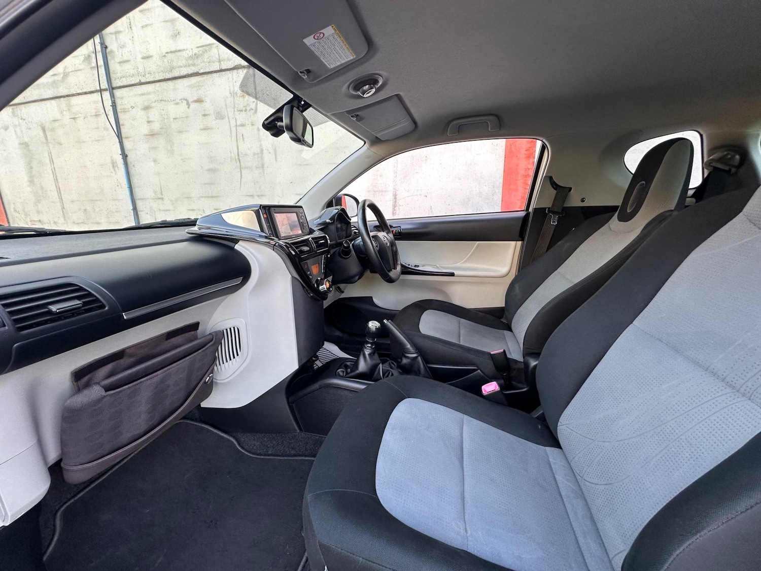Vehicle 28