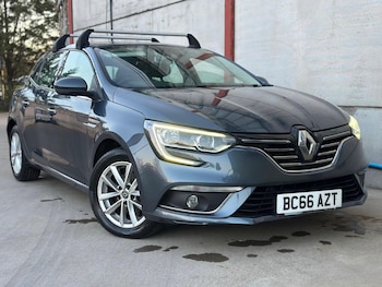 Used Renault Megane 2017 for sale - 78020178: Photo