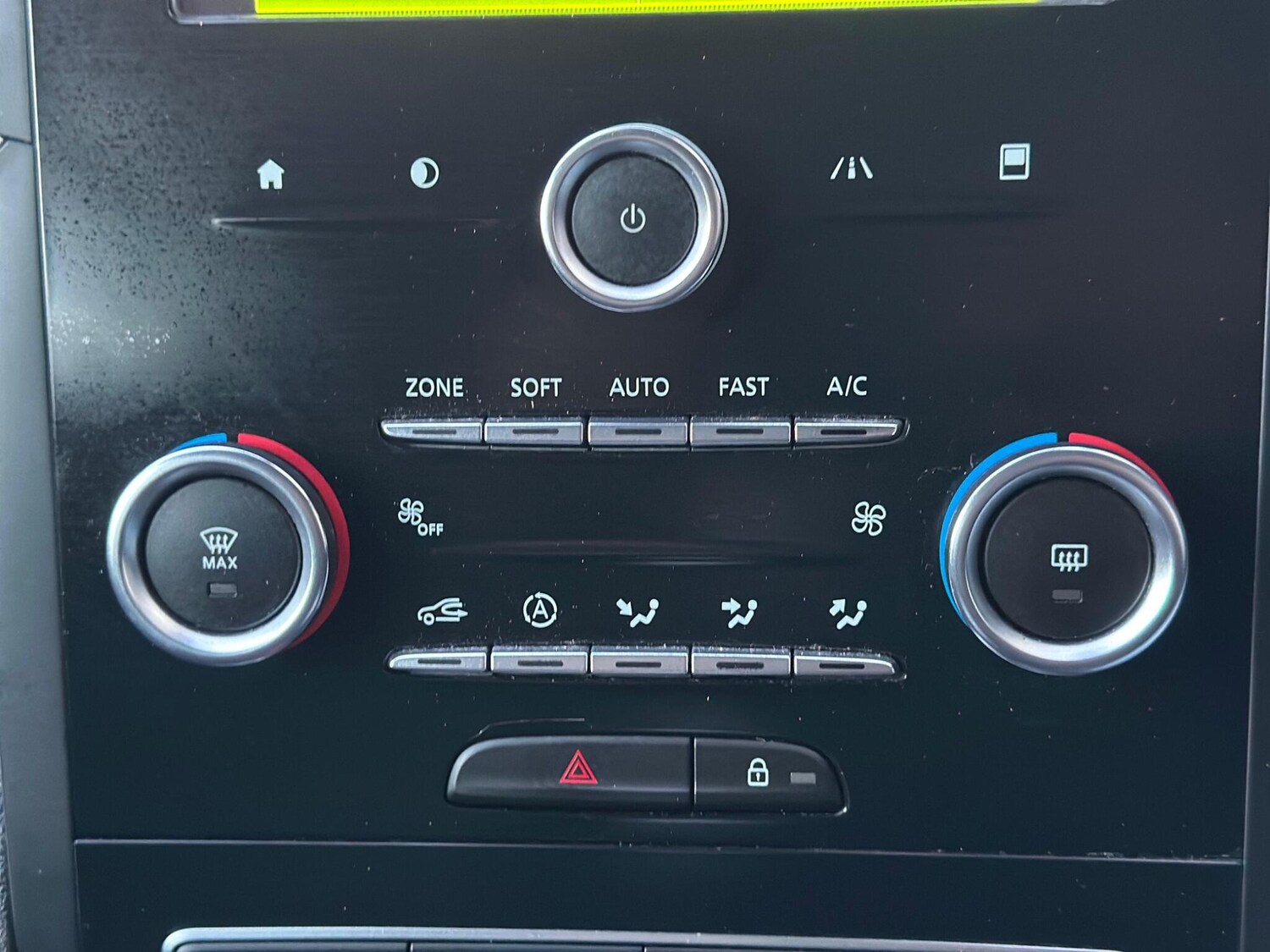 Used Renault Megane 2017 for sale - 78020178: Photo 20