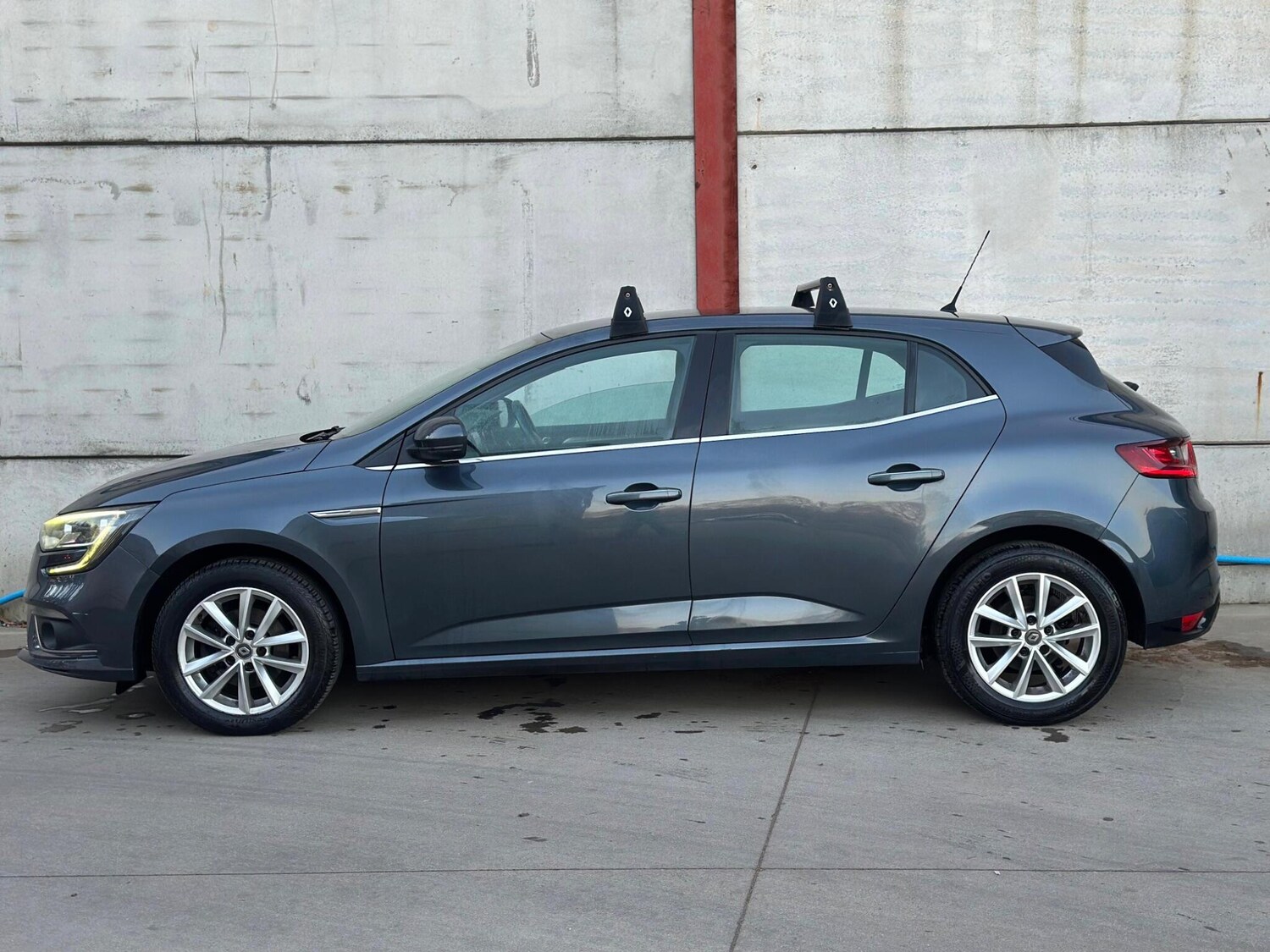 Used Renault Megane 2017 for sale - 78020178: Photo 7