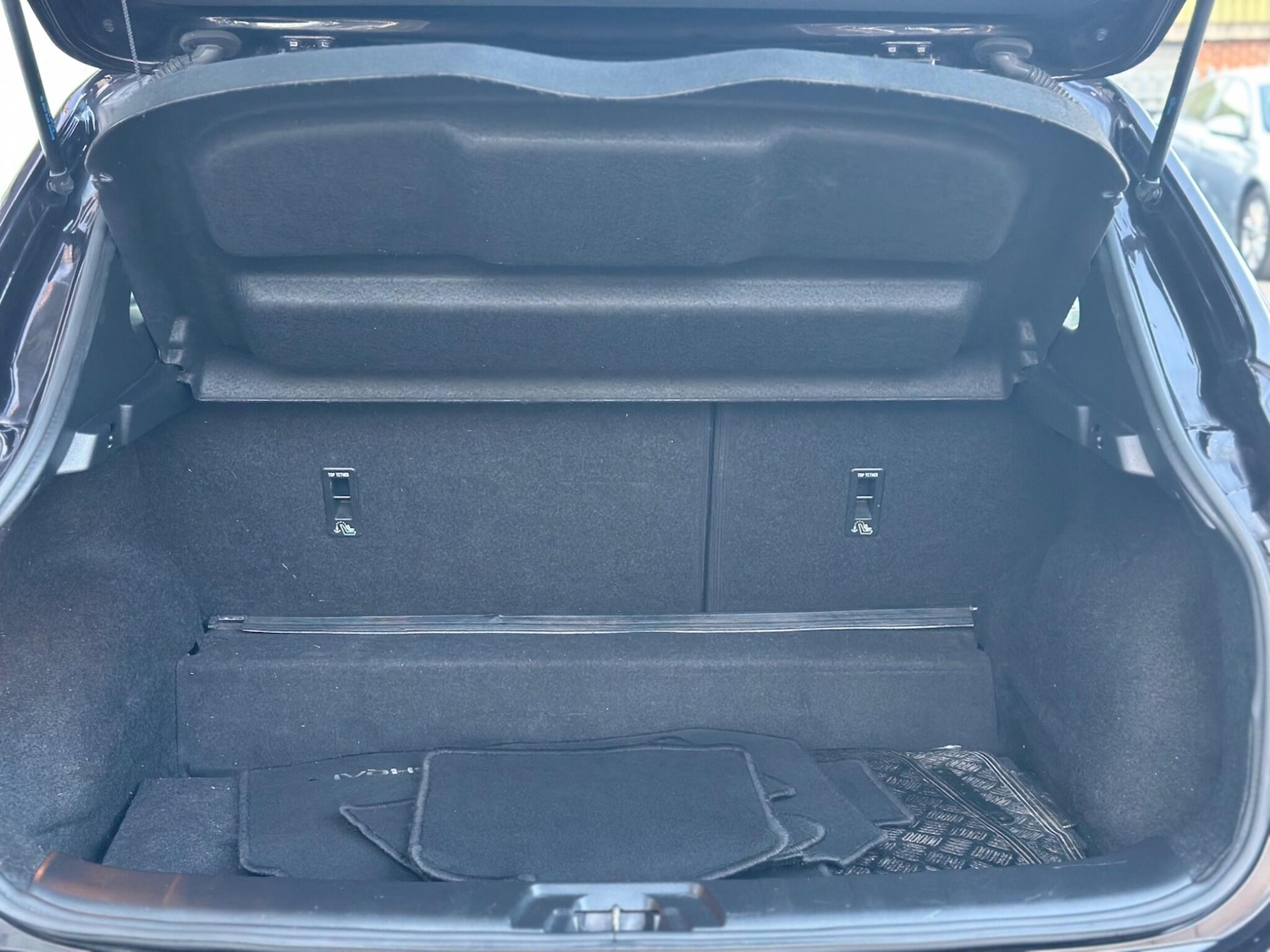 Used Nissan Qashqai 2018 for sale - 76247314: Photo 18