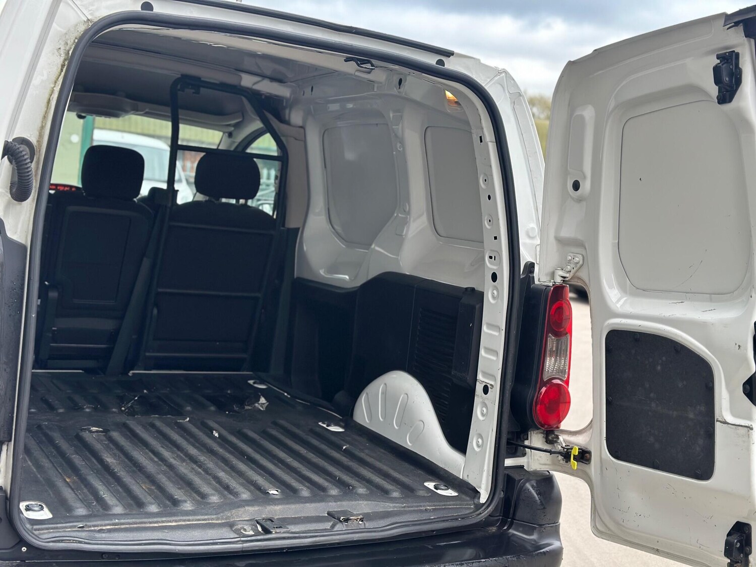 Used Citroen Berlingo 2018 for sale - 78020132: Photo 24