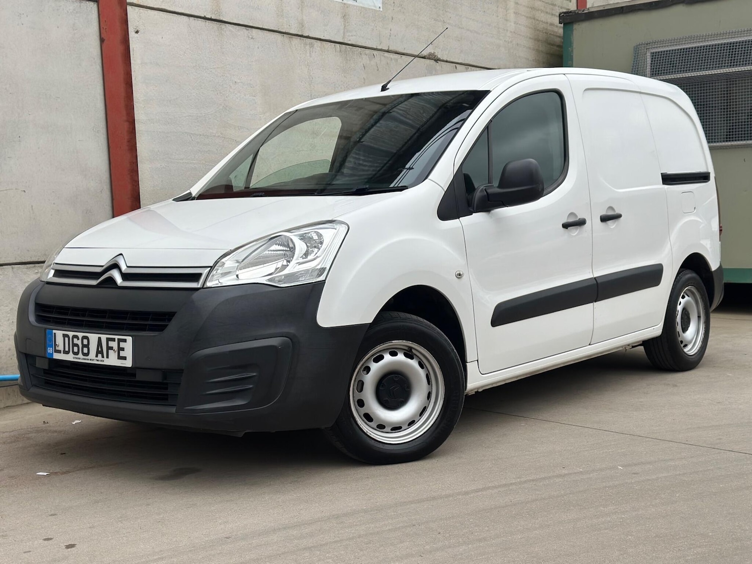 Used Citroen Berlingo 2018 for sale - 78020132: Photo 3