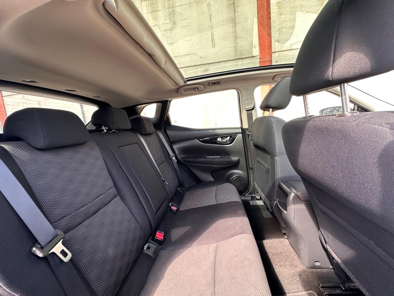 Used Nissan Qashqai 2014 for sale - 76408745: Photo 15