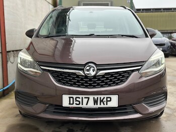 Used Vauxhall Zafira Tourer 2017 for sale - 77793684: Photo