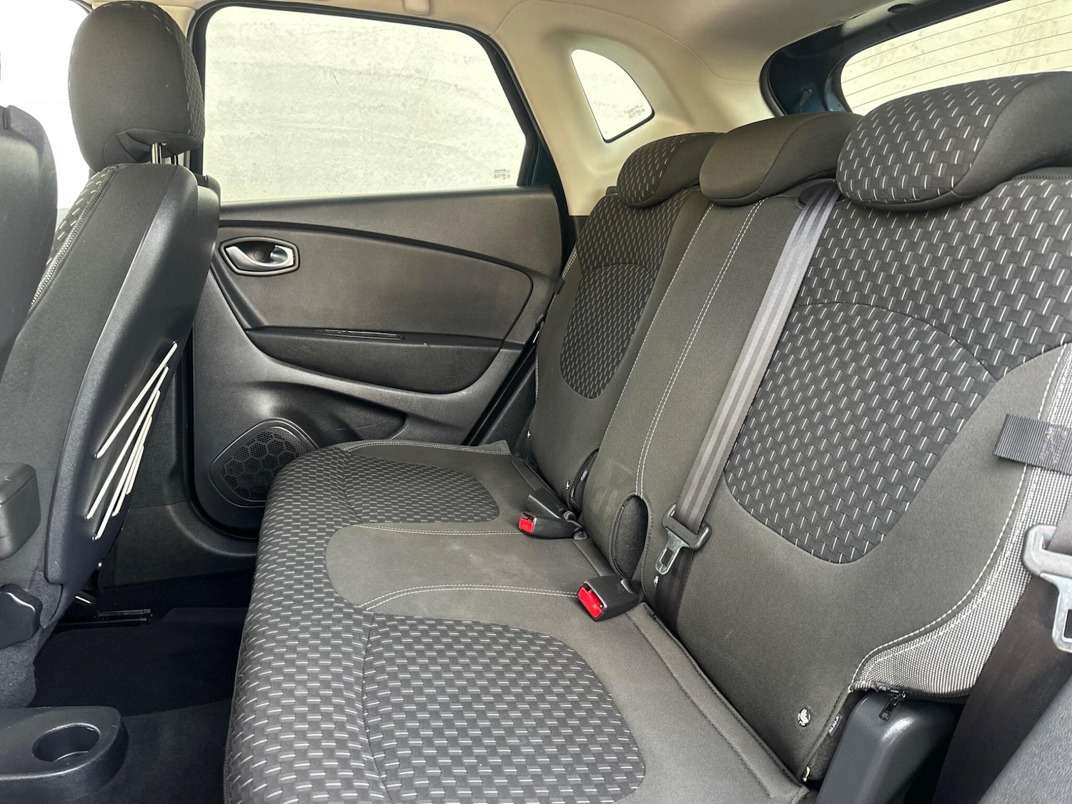 Used Renault Captur 2018 for sale - 77559729: Photo 13