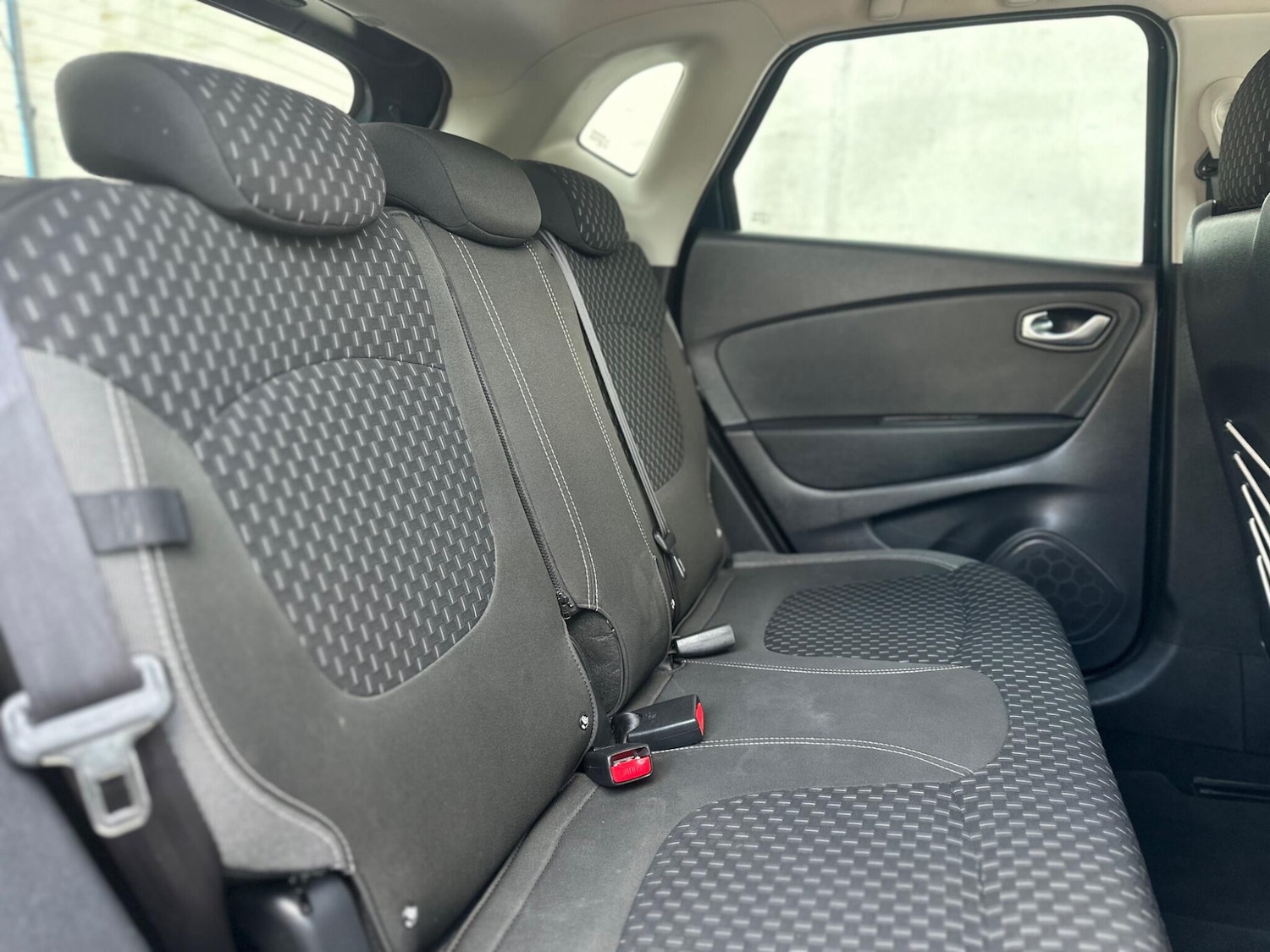 Used Renault Captur 2018 for sale - 77559729: Photo 14