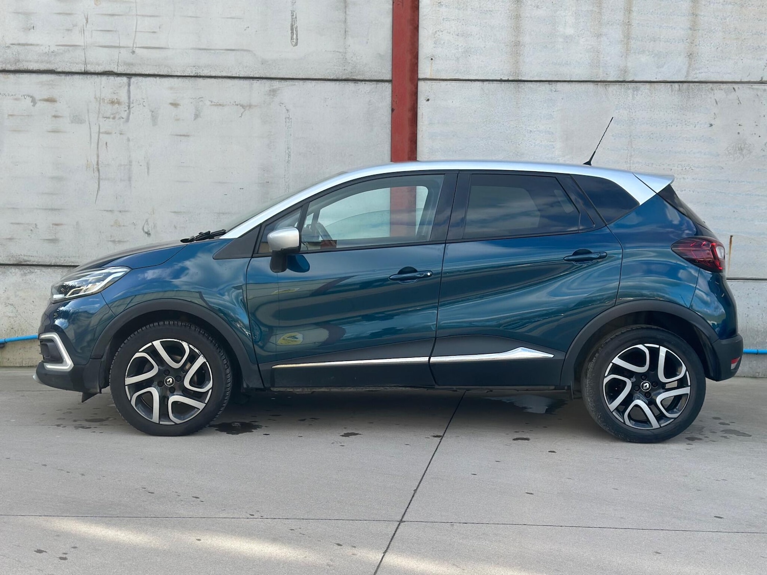 Used Renault Captur 2018 for sale - 77559729: Photo 7