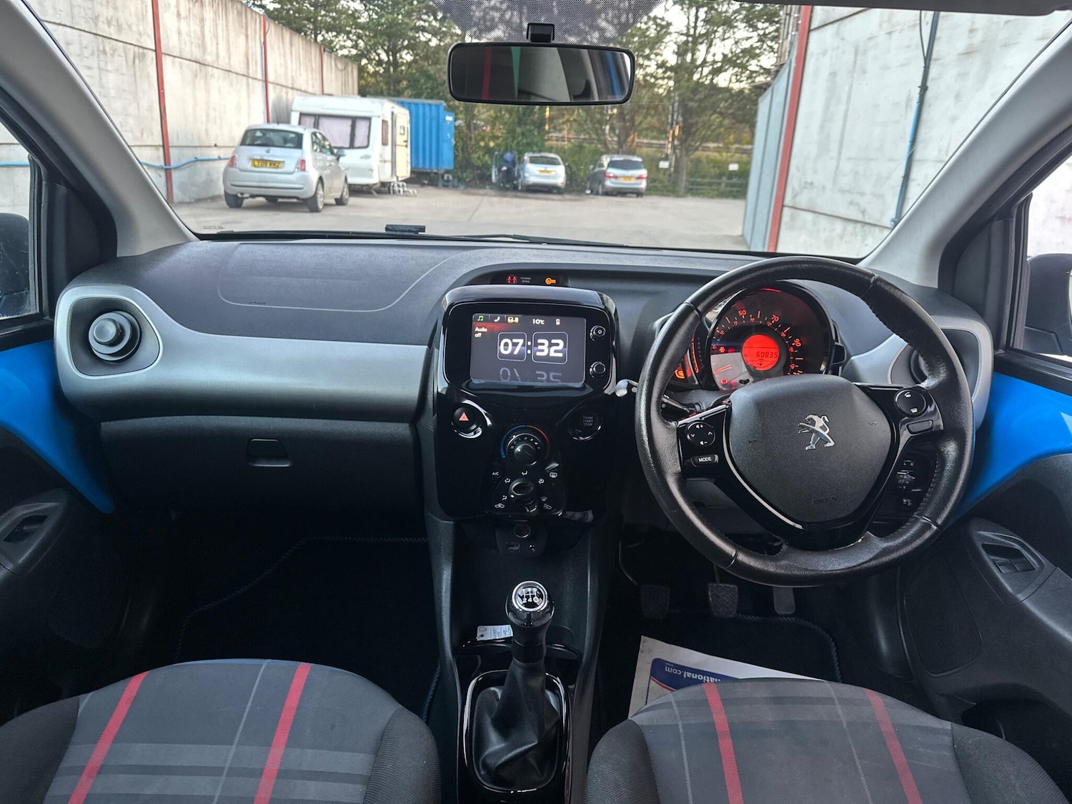 Used Peugeot 108 2015 for sale - 76987915: Photo 16