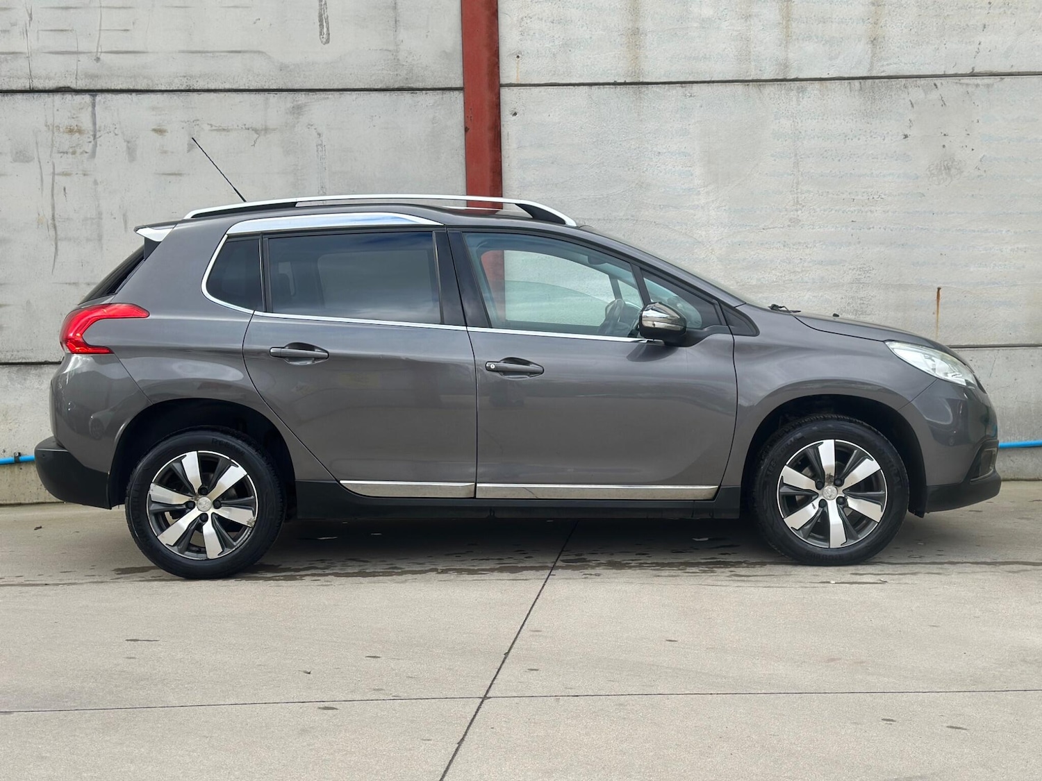 Used Peugeot 2008 for sale - 77709395: Photo 9