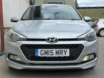 Used Hyundai i20 2015 for sale - 79212816: Photo