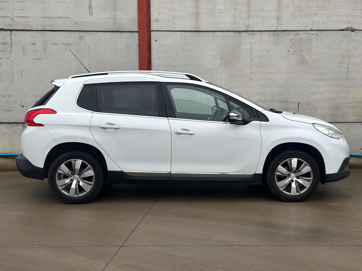 Used Peugeot 2008 2016 for sale - 77633345: Photo 9