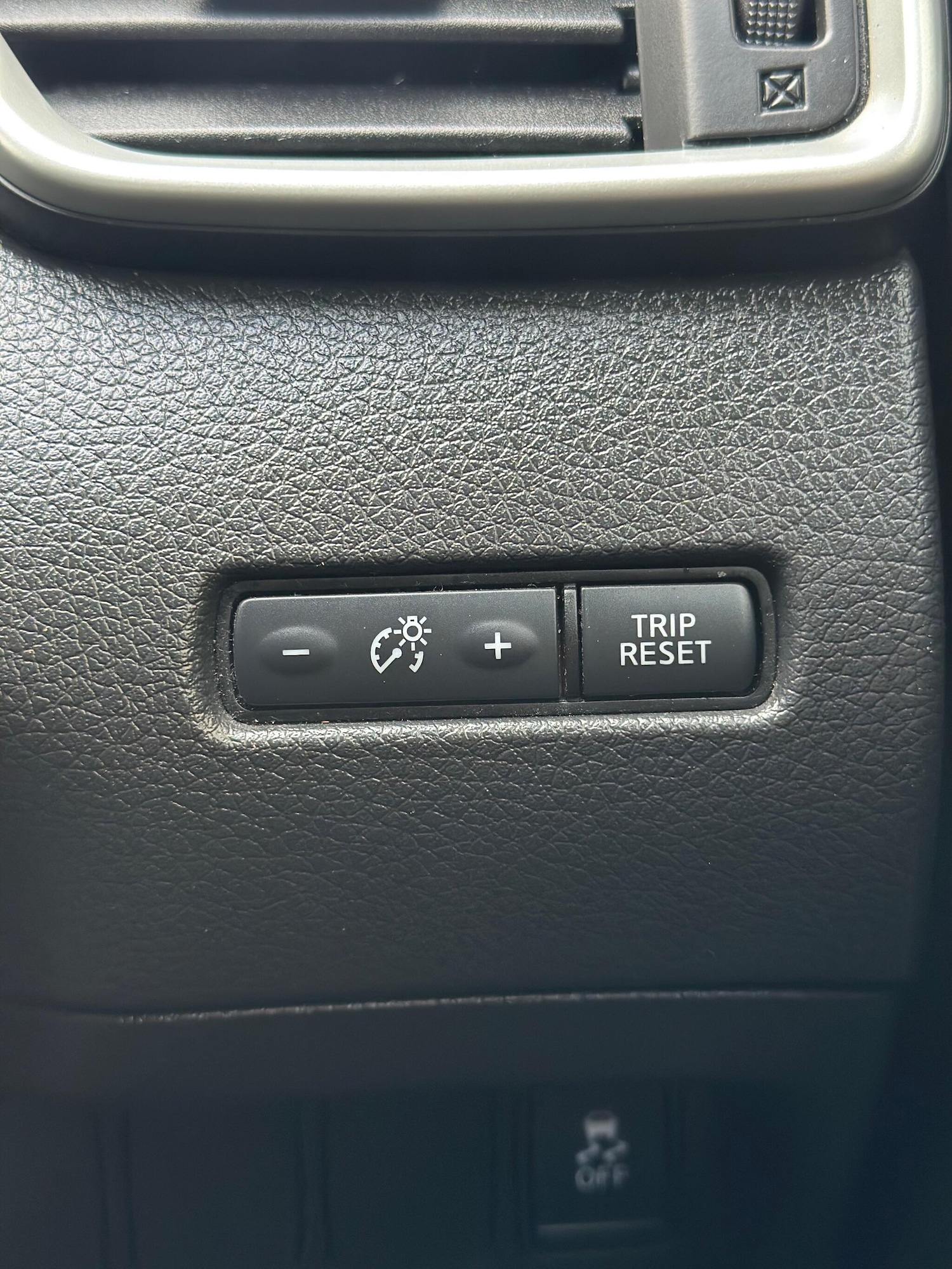 Used Nissan X-Trail 2017 for sale - 76389191: Photo 22