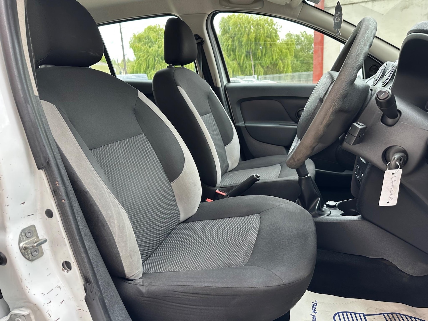 Used Dacia Sandero 2016 for sale - 76441115: Photo 24