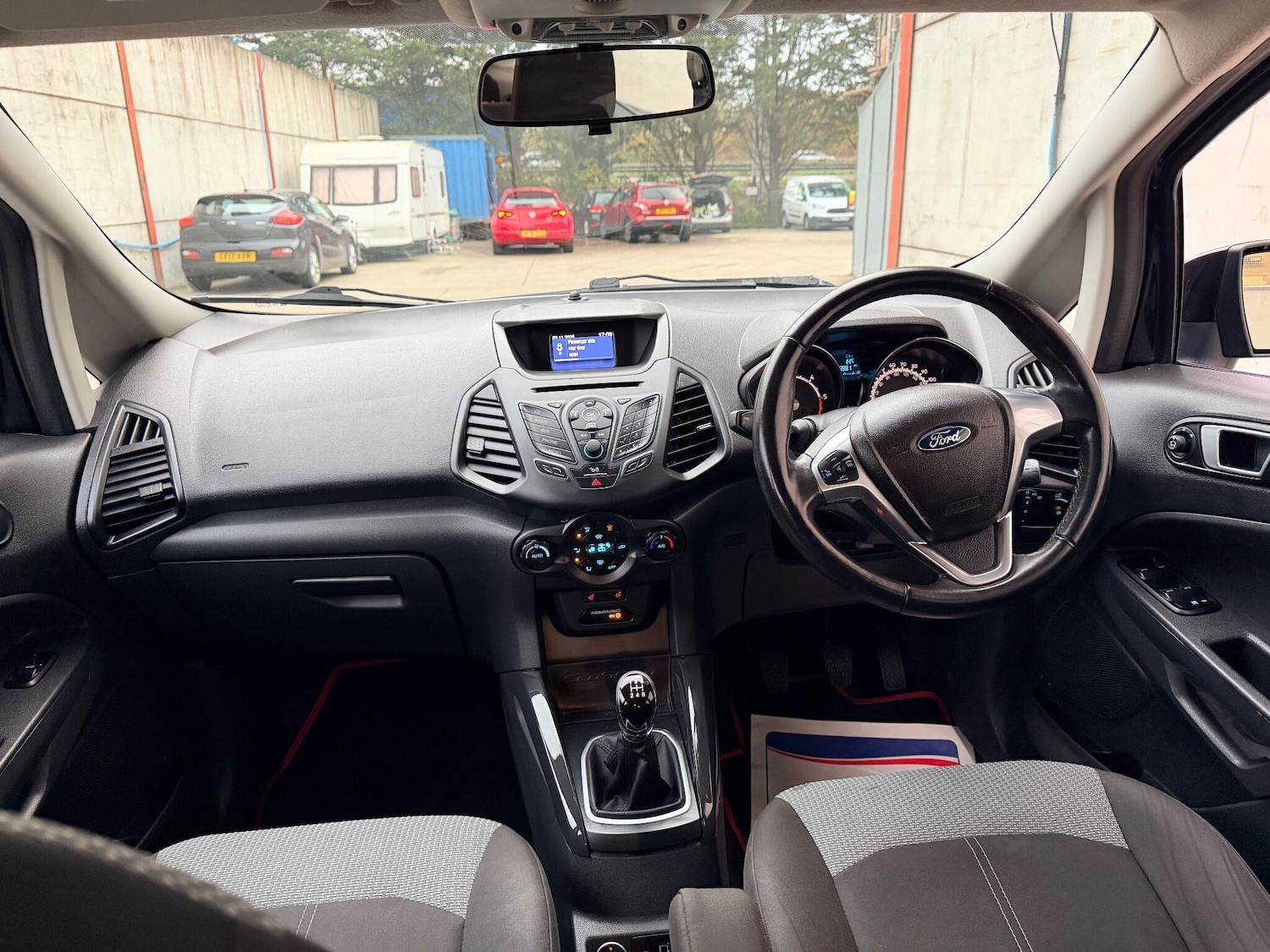 Used Ford Ecosport 2017 for sale - 76484812: Photo 16