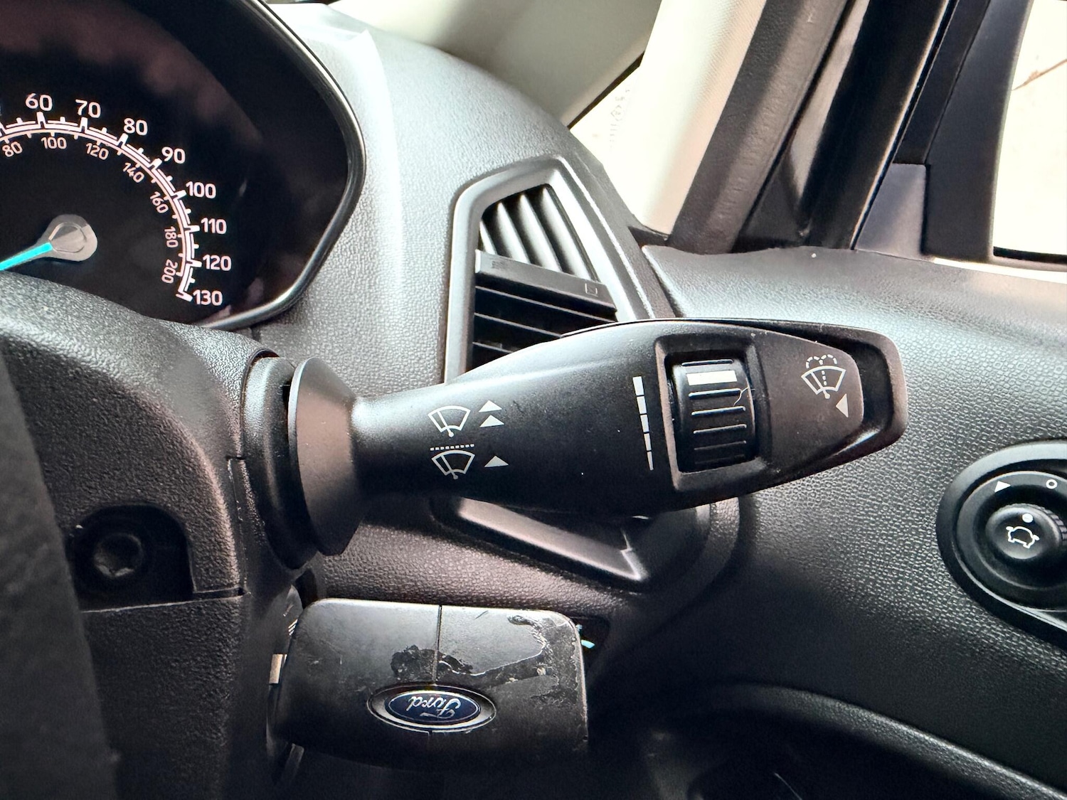 Used Ford Ecosport 2017 for sale - 76484812: Photo 30