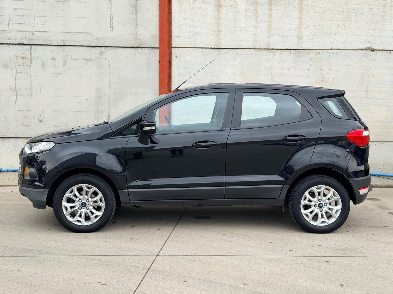 Used Ford Ecosport 2017 for sale - 76484812: Photo 9