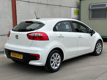 Used Kia Rio 2016 for sale - 75492628: Photo