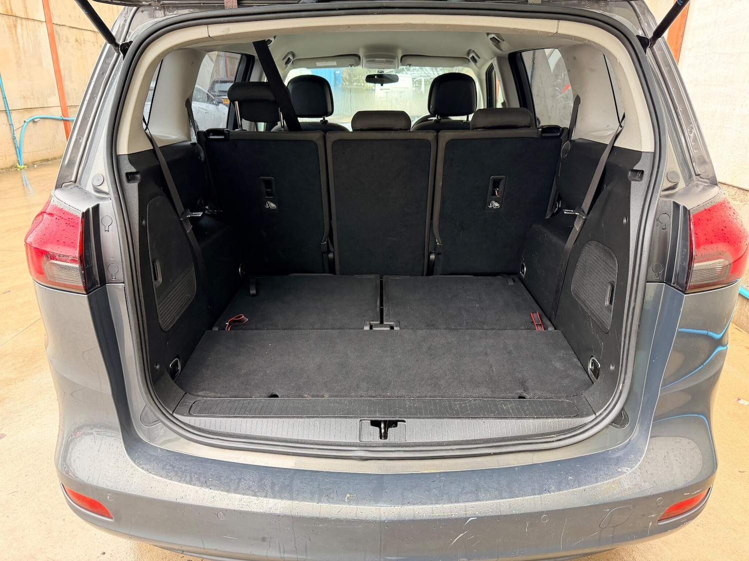 Used Vauxhall Zafira Tourer for sale - 76765256: Photo 19