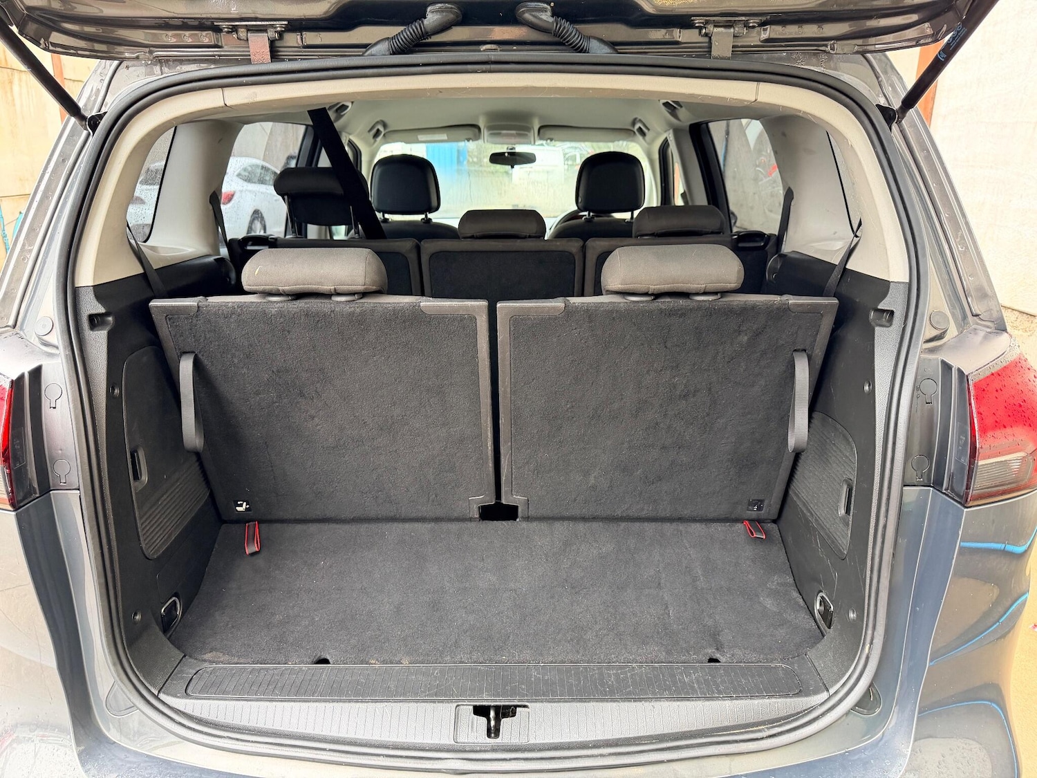 Used Vauxhall Zafira Tourer for sale - 76765256: Photo 20