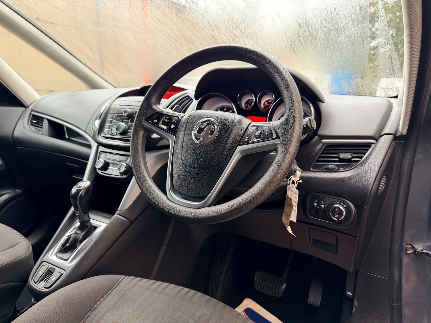 Used Vauxhall Zafira Tourer for sale - 76765256: Photo 22