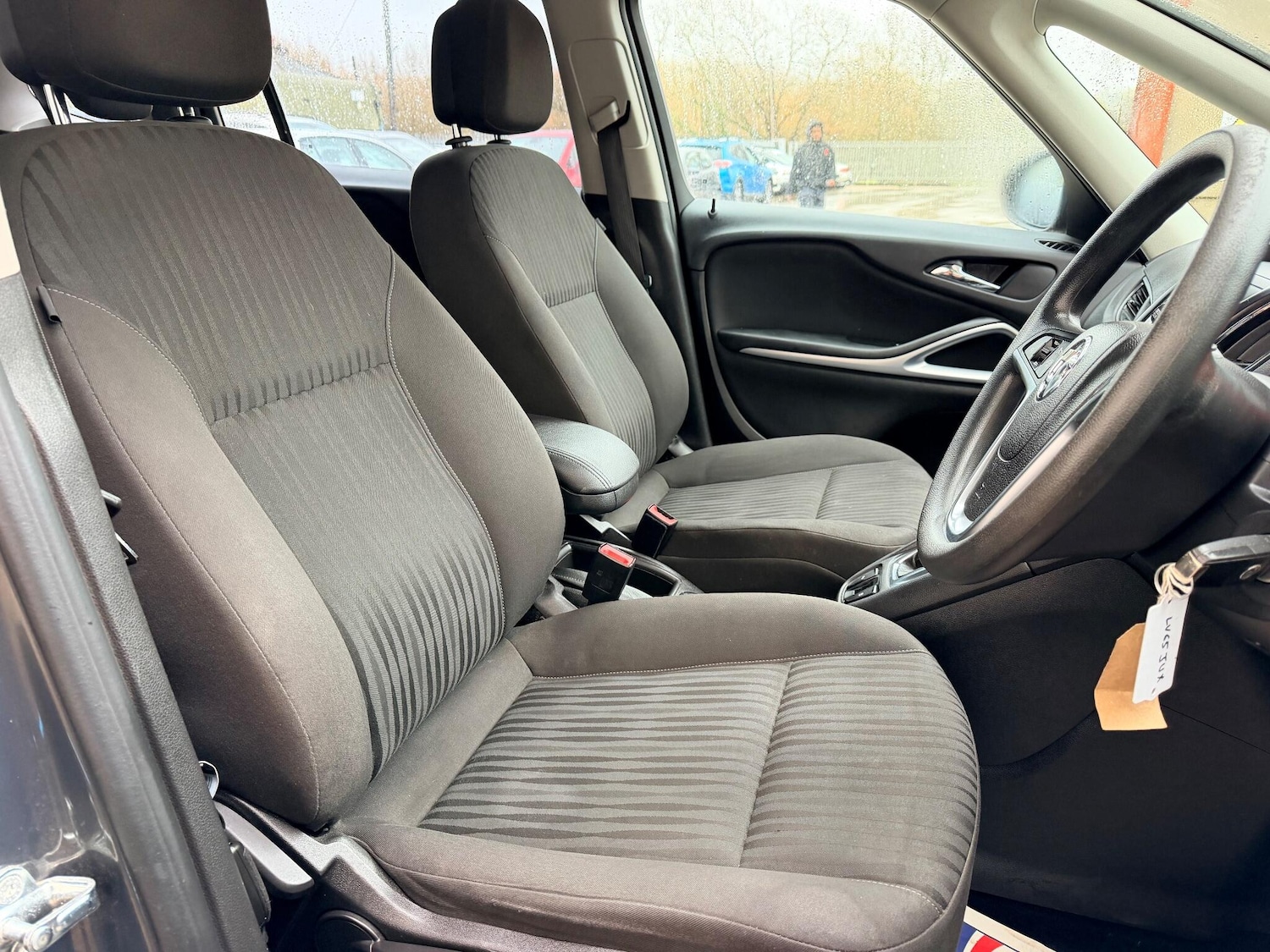 Used Vauxhall Zafira Tourer for sale - 76765256: Photo 24