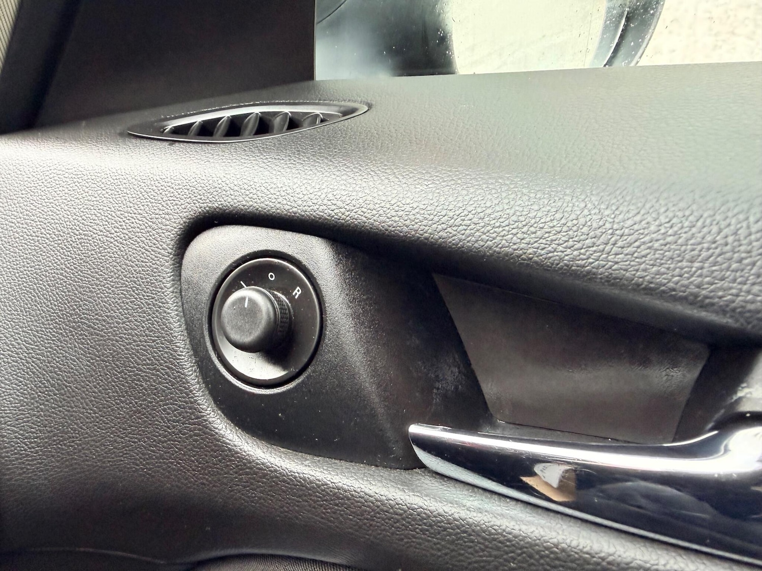 Used Vauxhall Zafira Tourer for sale - 76765256: Photo 28