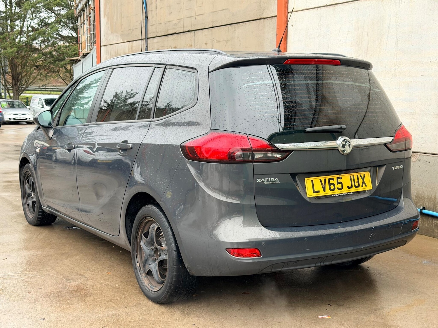 Used Vauxhall Zafira Tourer for sale - 76765256: Photo 8