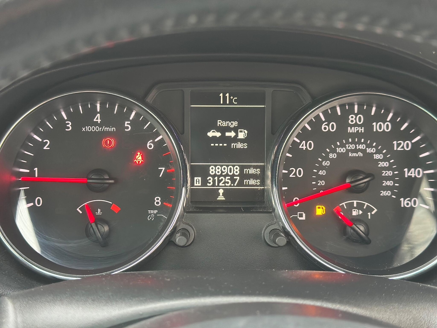 Used Nissan Qashqai 2013 for sale - 76348841: Photo 20