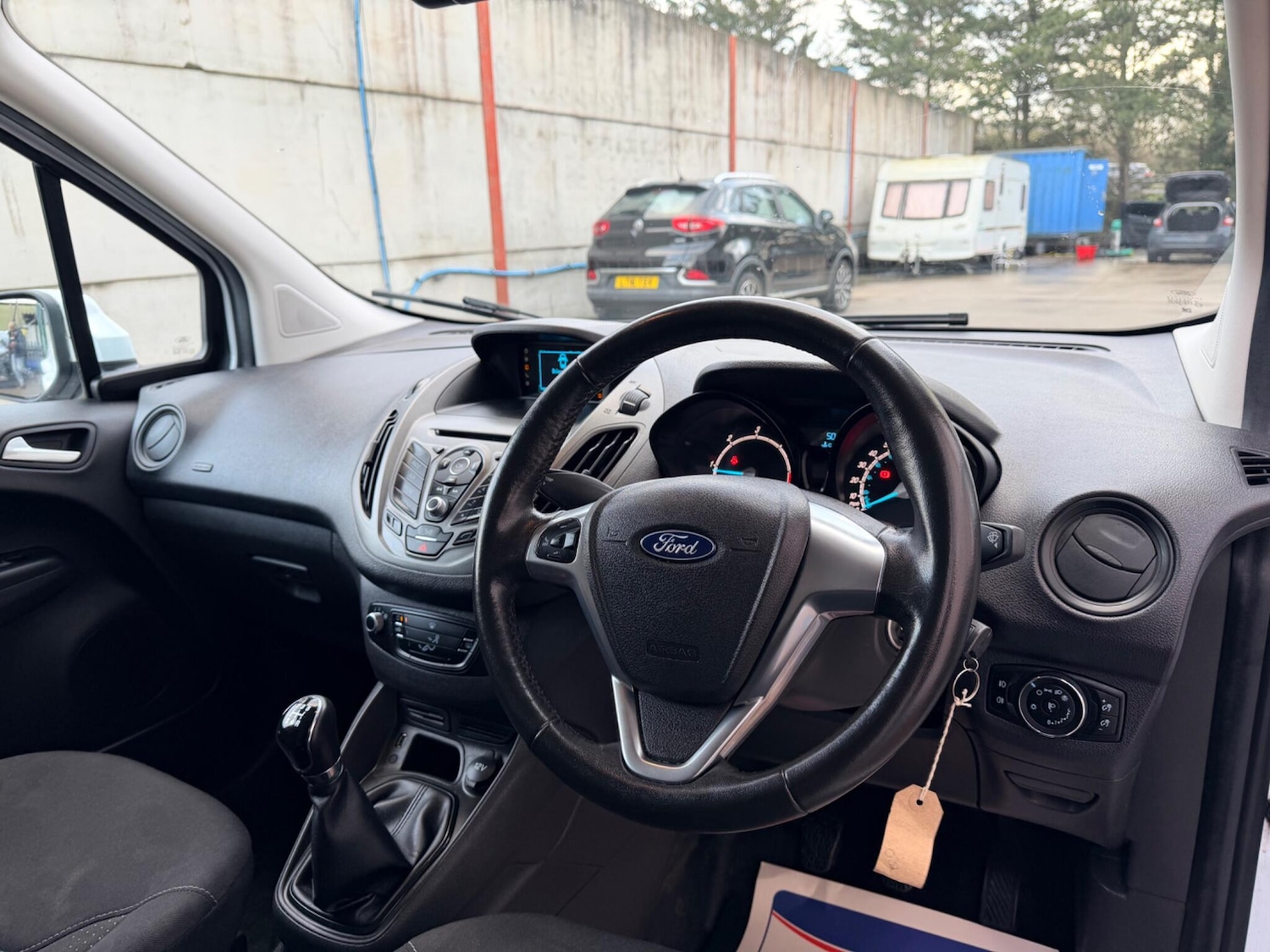 Used Ford Transit Courier 2018 for sale - 77304892: Photo 14