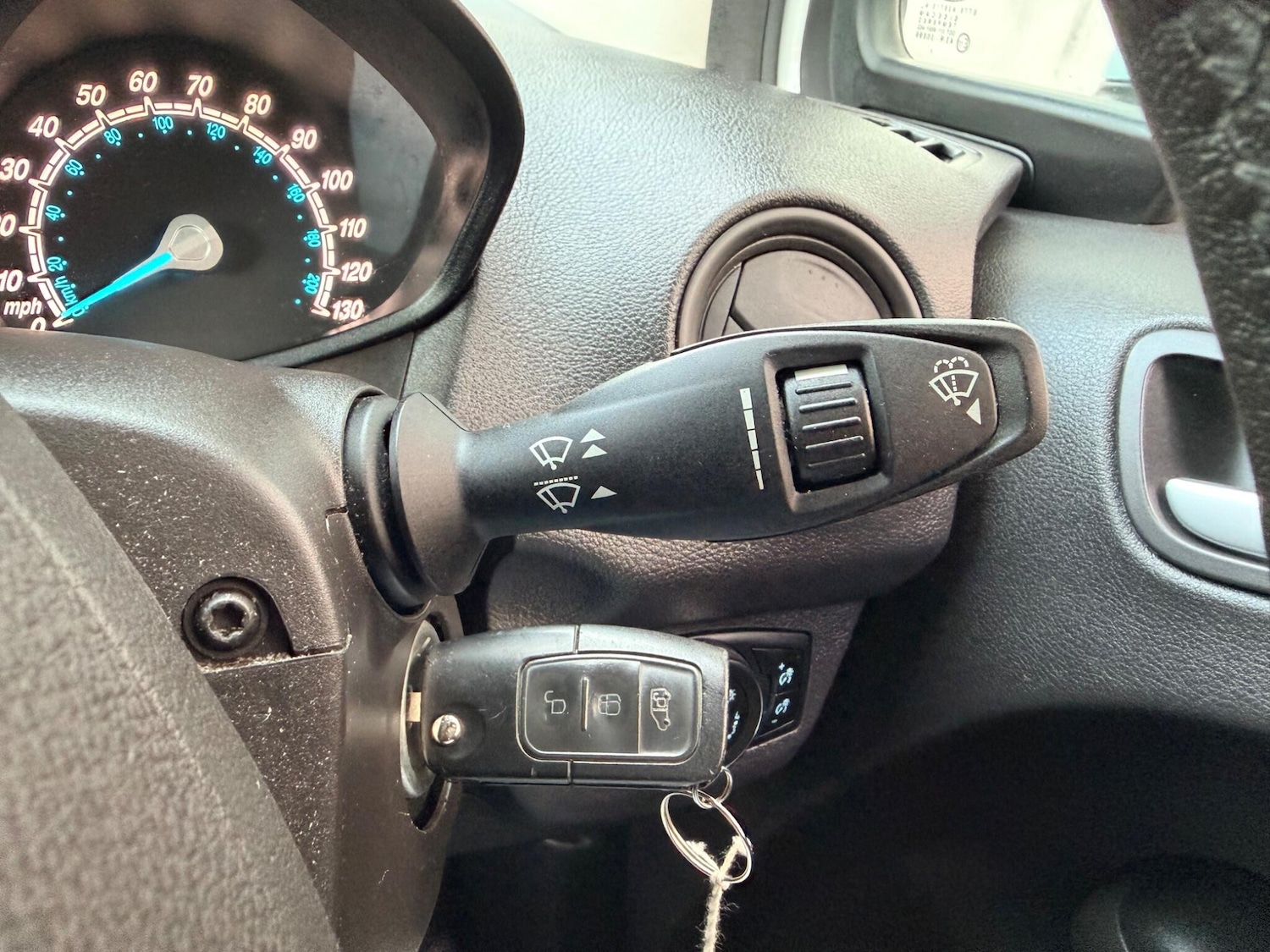 Used Ford Transit Courier 2018 for sale - 77304892: Photo 26