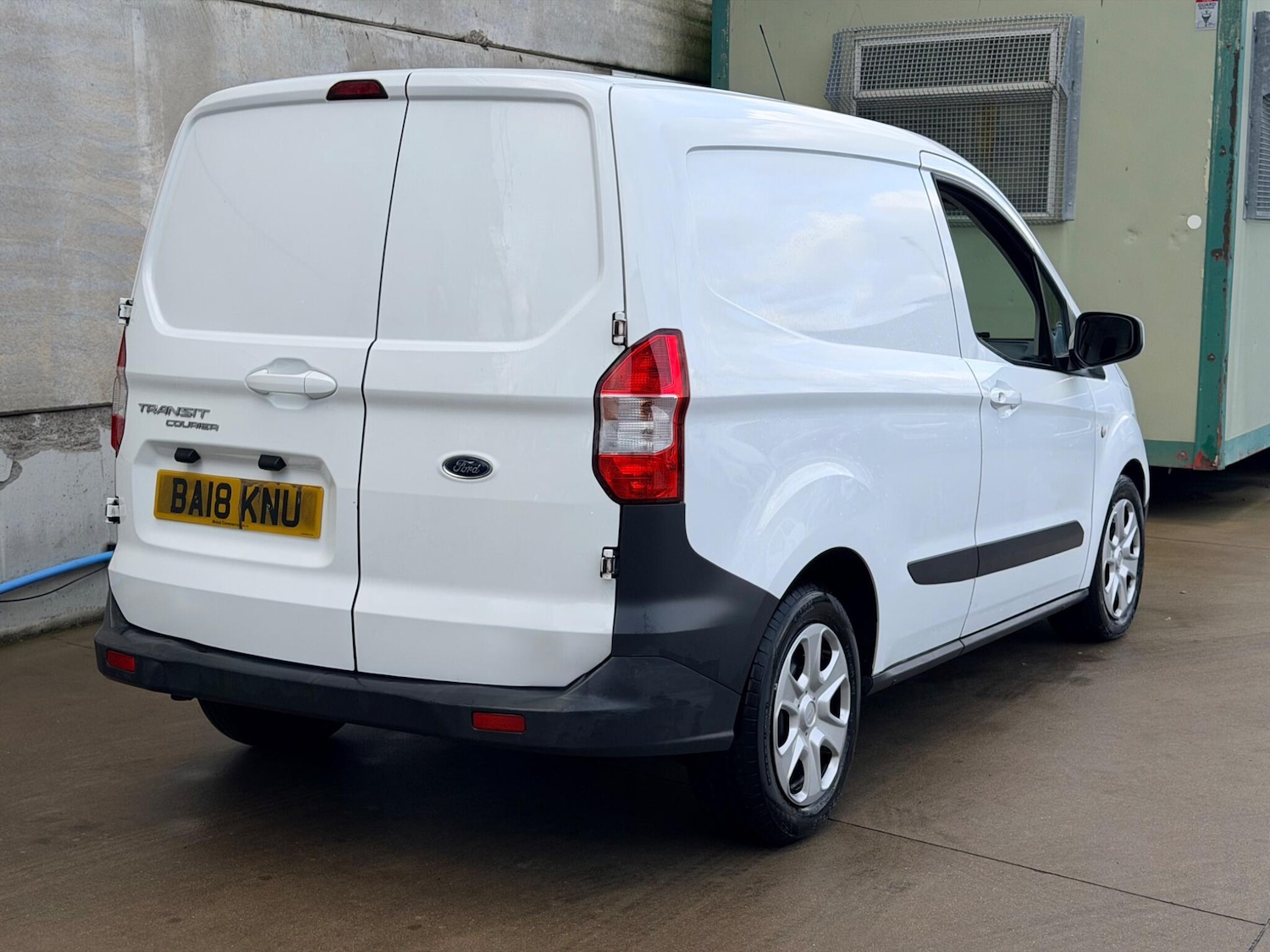Used Ford Transit Courier 2018 for sale - 77304892: Photo 4