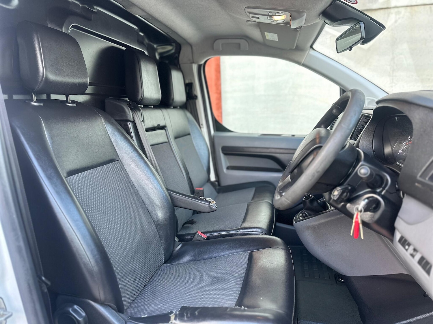 Used Peugeot Expert 2017 for sale - 77162782: Photo 11