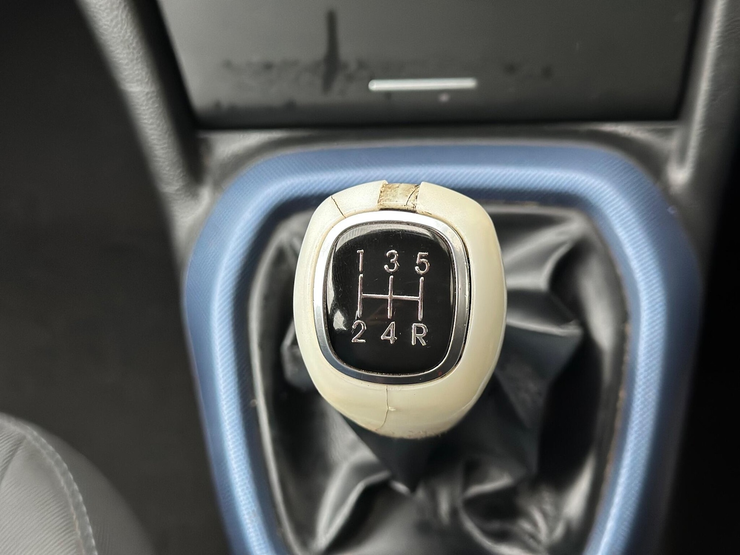 Used Hyundai i10 2015 for sale - 76360140: Photo 19