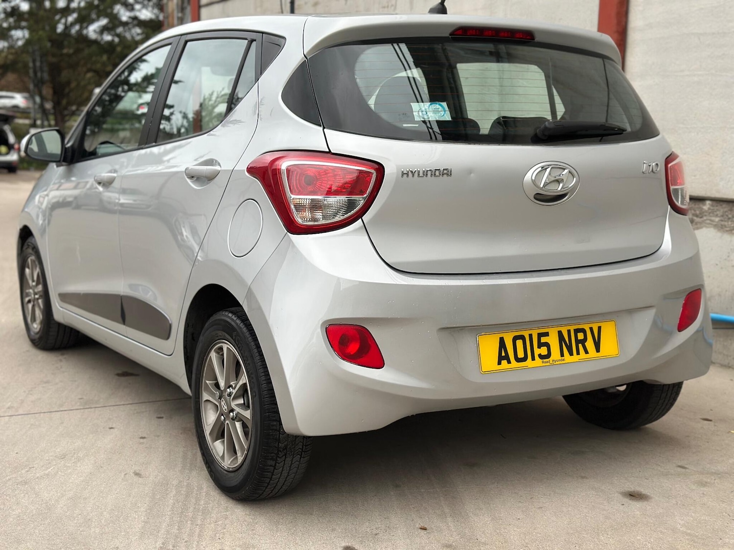 Used Hyundai i10 2015 for sale - 76360140: Photo 5