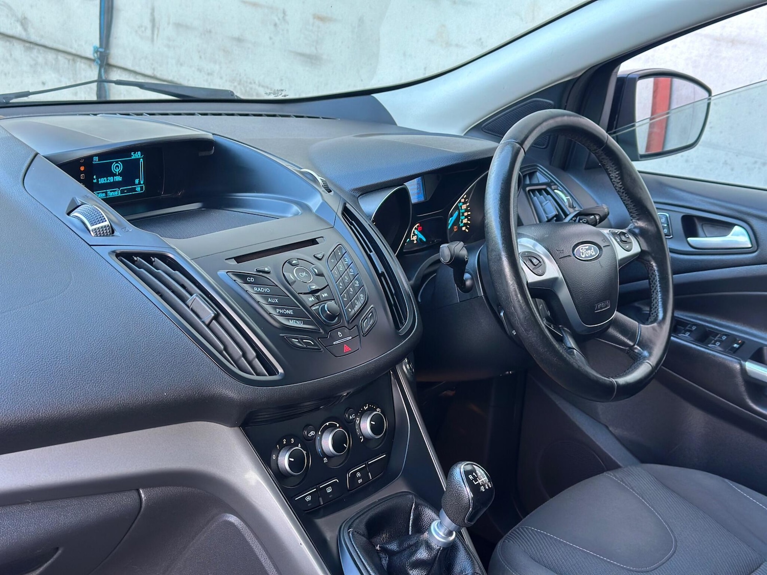 Used Ford Kuga 2014 for sale - 78100232: Photo 11