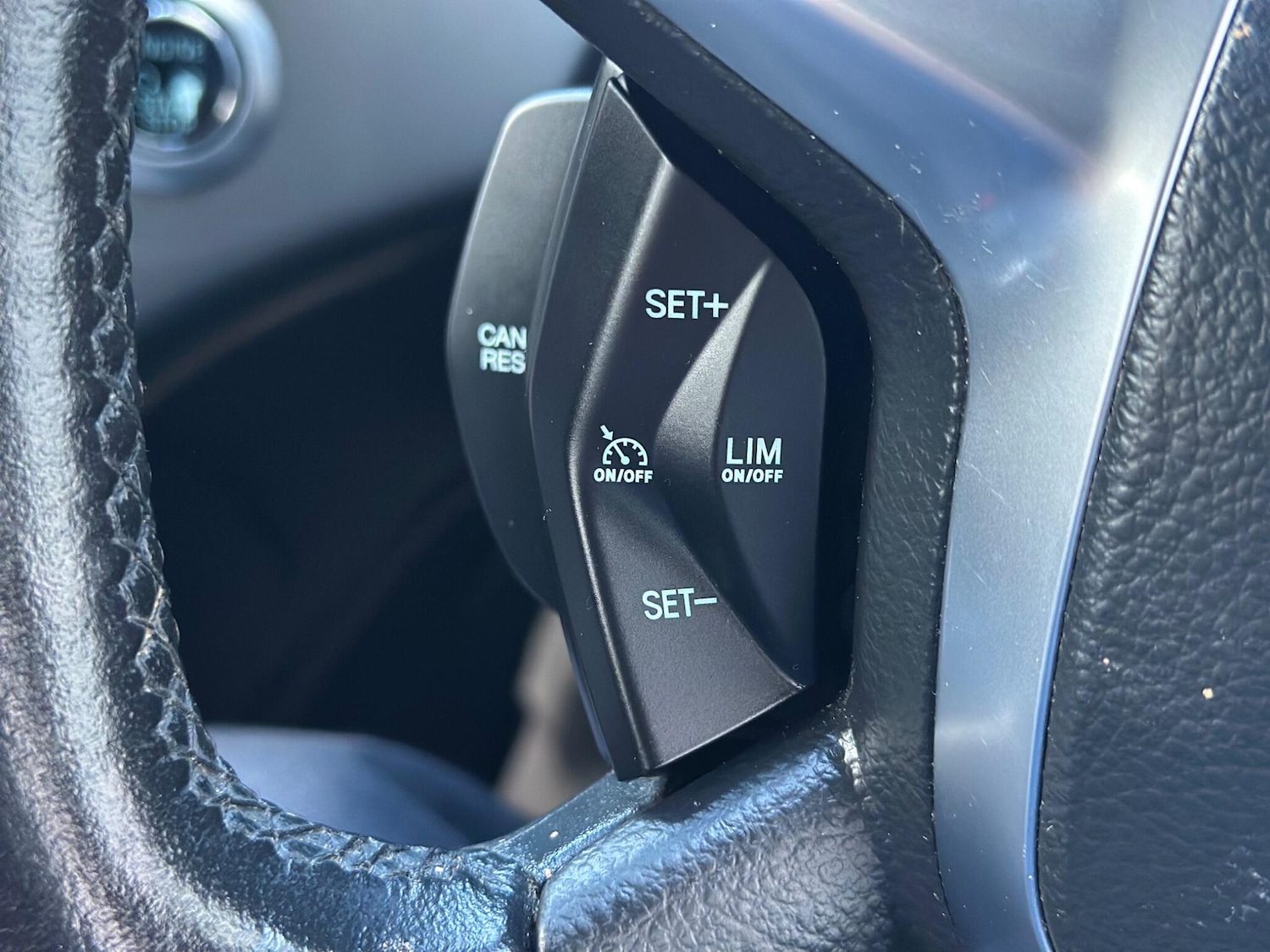 Used Ford Kuga 2014 for sale - 78100232: Photo 21