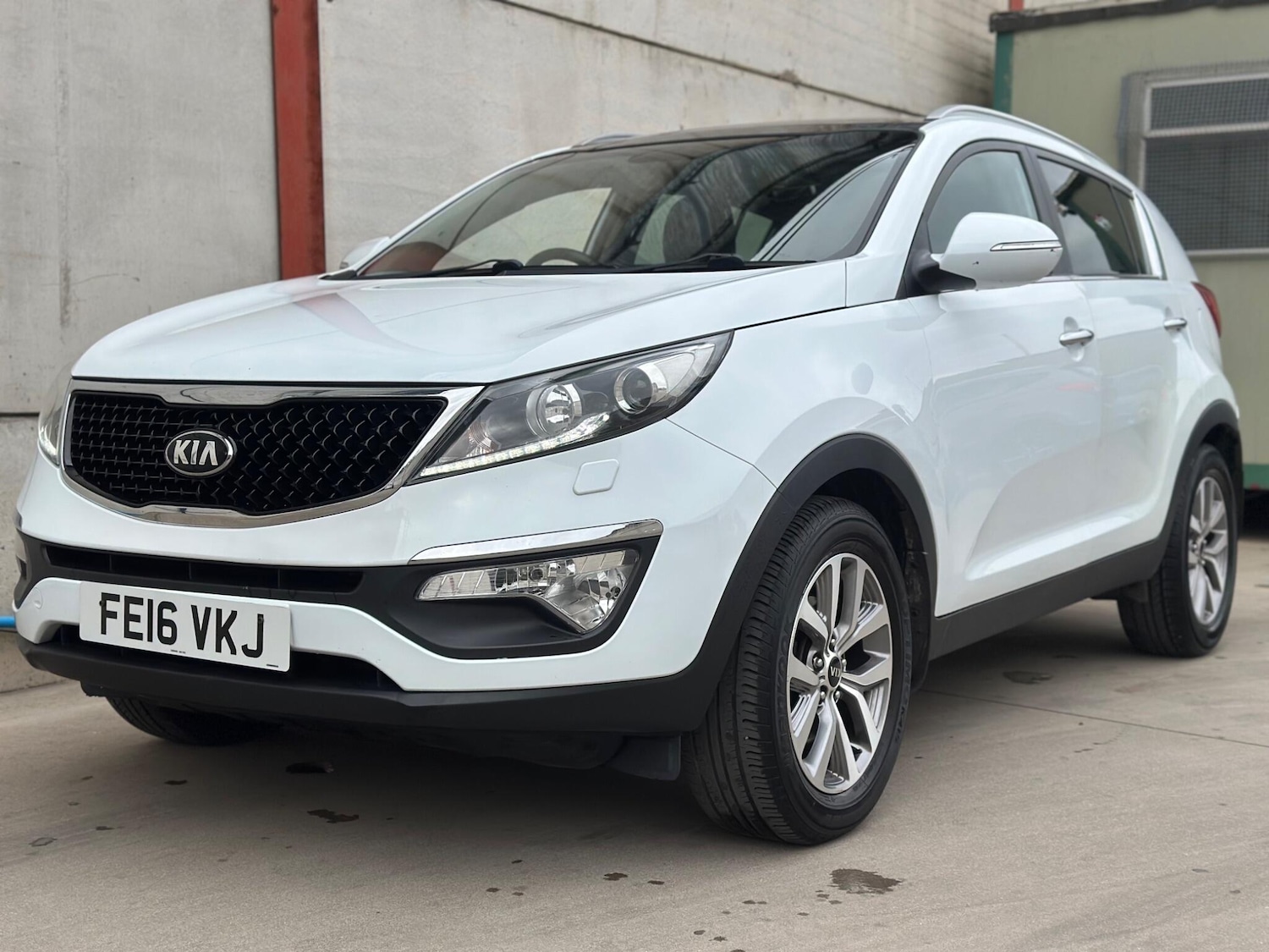 Used Kia Sportage 2016 for sale - 76317952: Photo 4