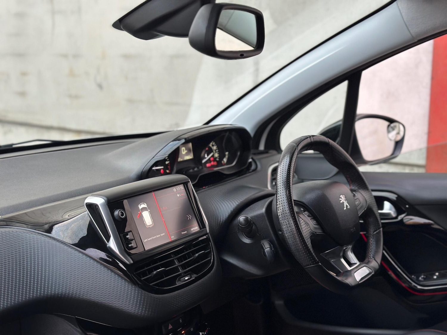 Used Peugeot 208 for sale - 76996972: Photo 11