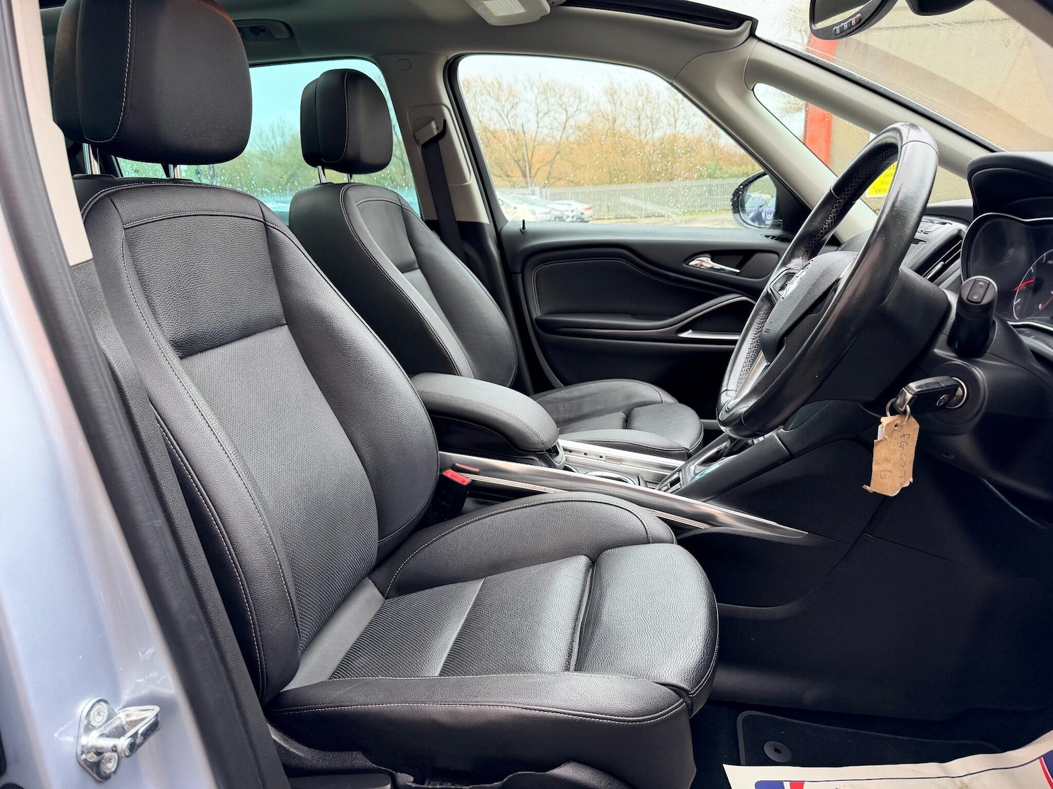 Used Vauxhall Zafira Tourer 2017 for sale - 76759473: Photo 22