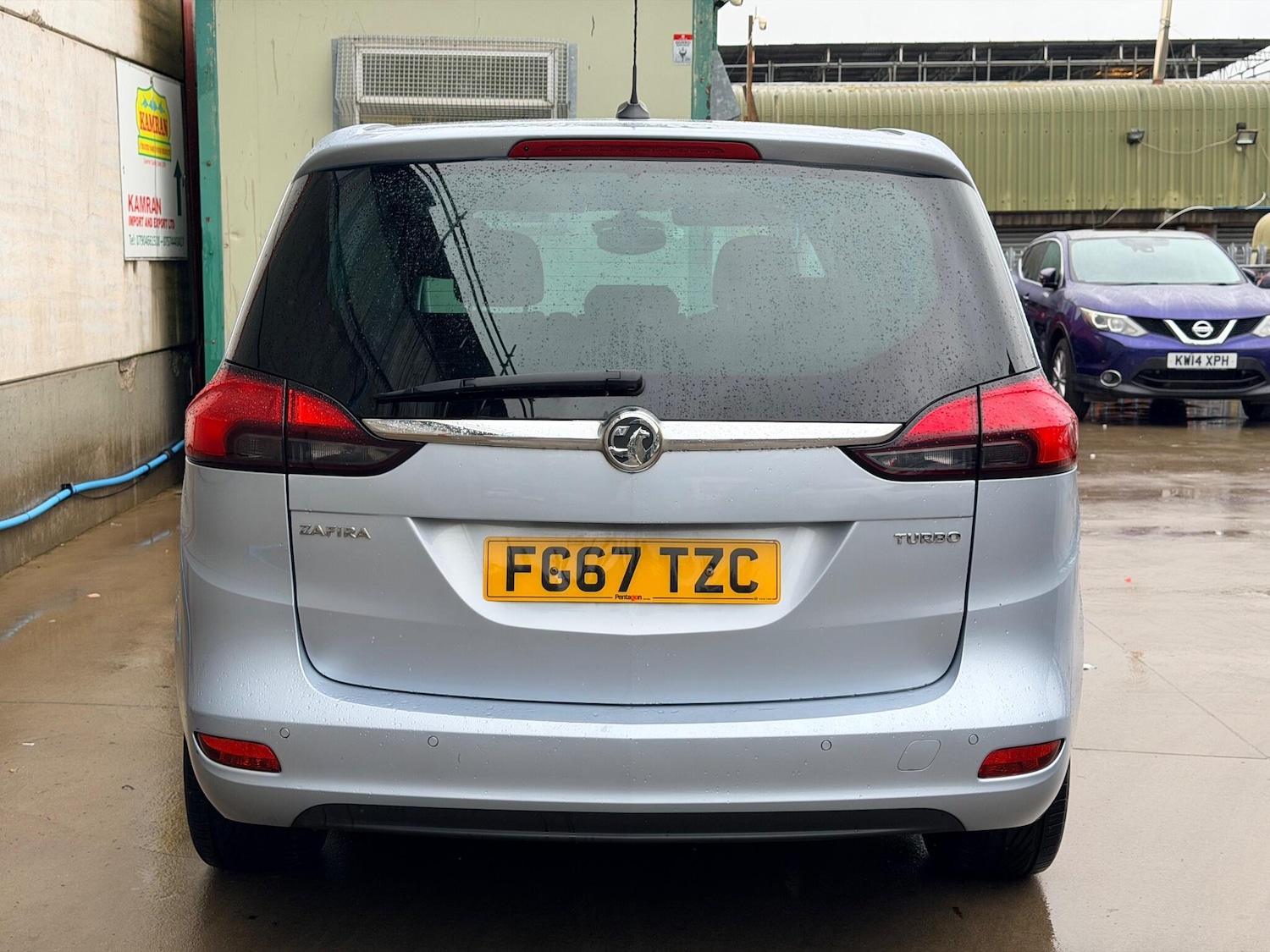Used Vauxhall Zafira Tourer 2017 for sale - 76759473: Photo 6