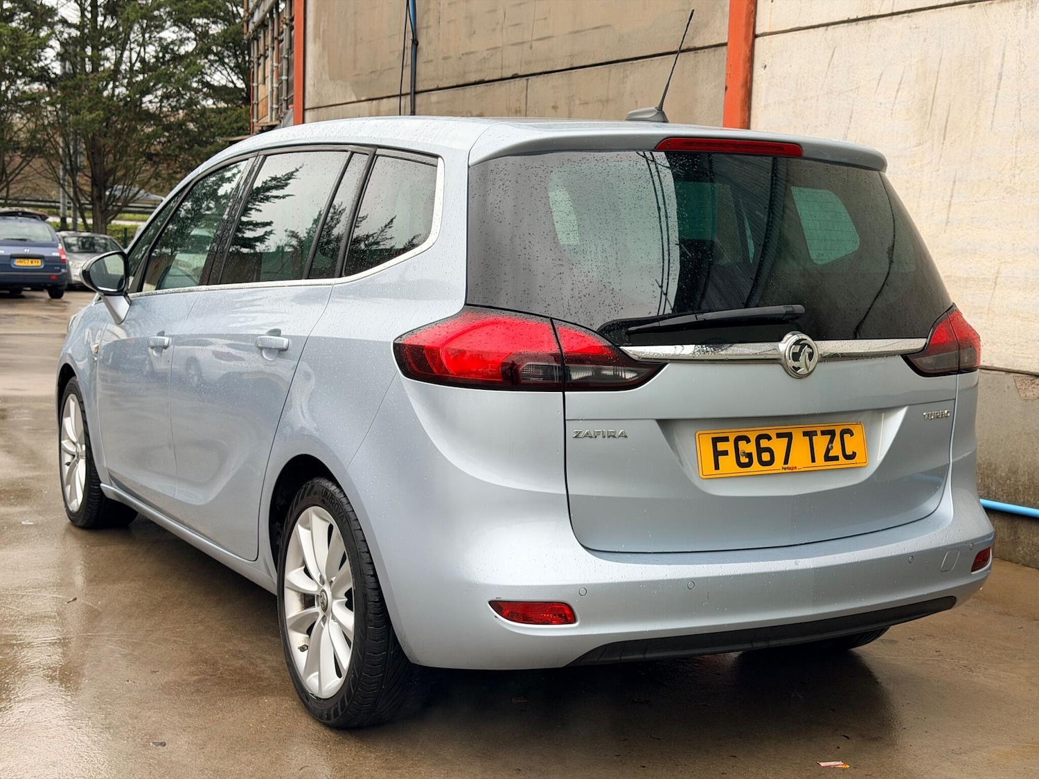 Used Vauxhall Zafira Tourer 2017 for sale - 76759473: Photo 8