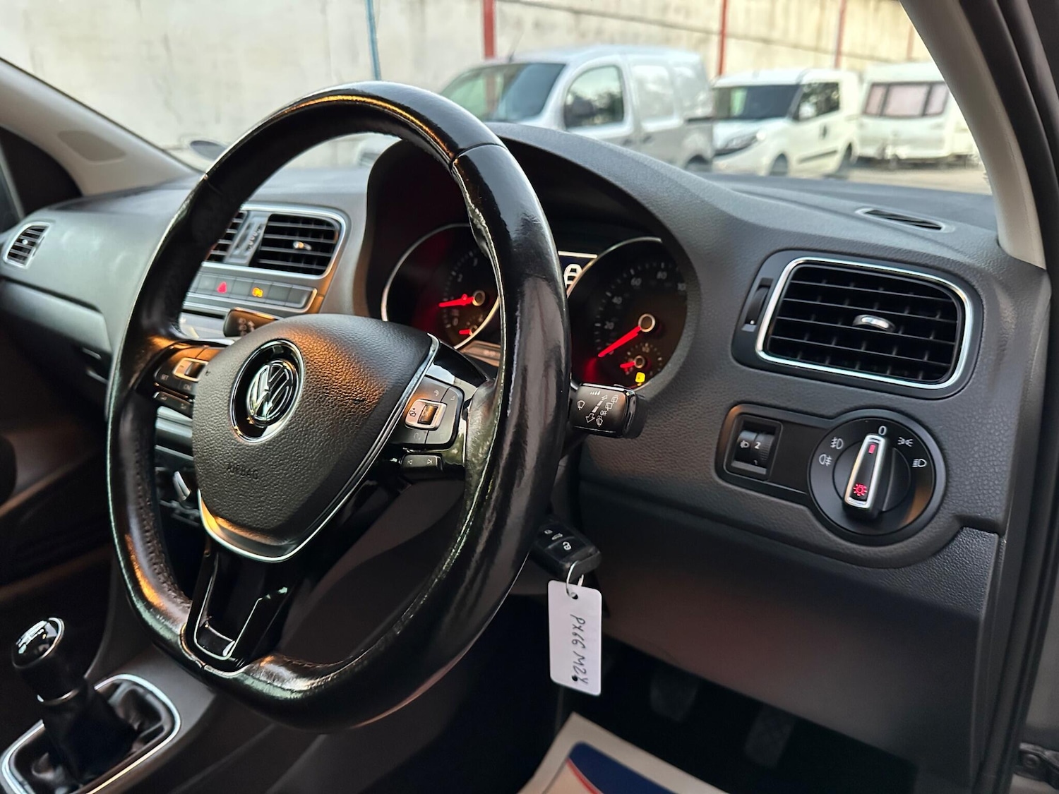 Used Volkswagen Polo 2016 for sale - 76059929: Photo 20