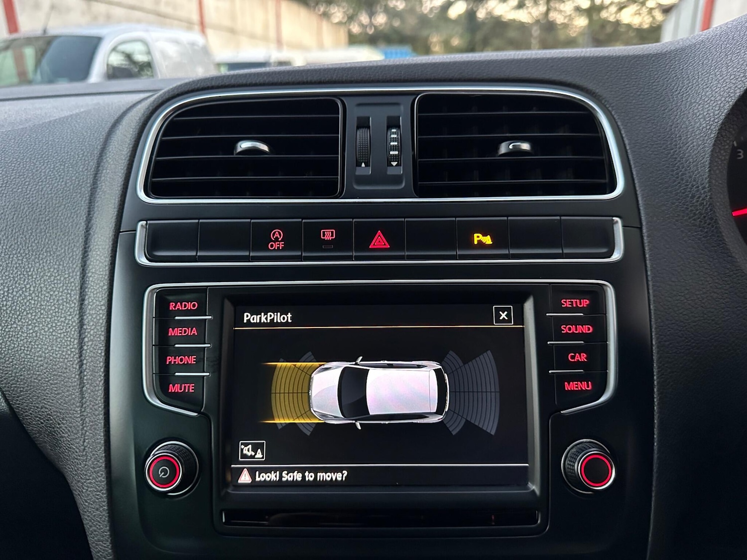 Used Volkswagen Polo 2016 for sale - 76059929: Photo 23